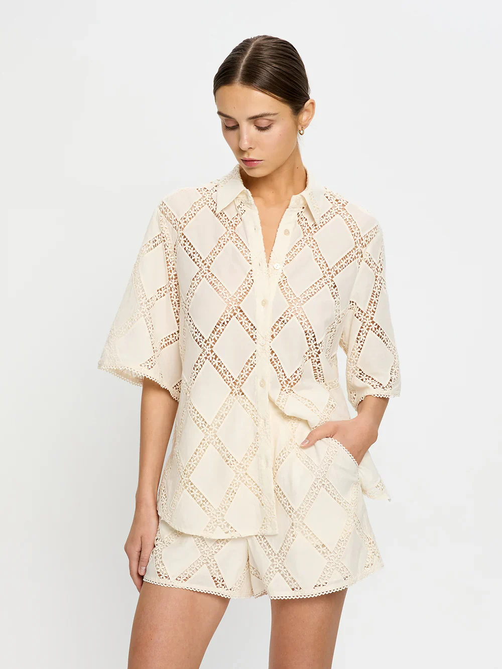 Izzy Short - Cream - Image 3